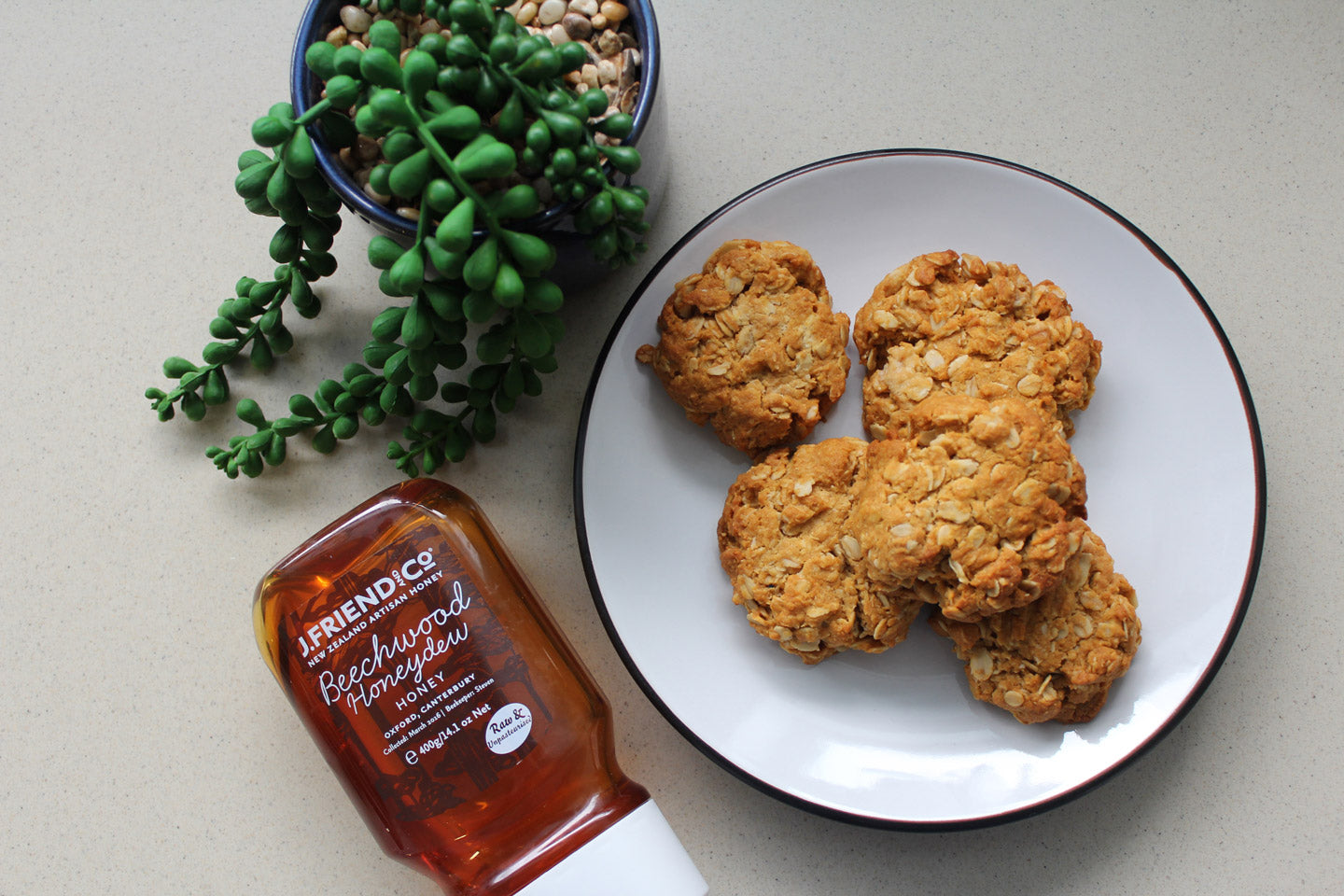 Honey Anzac Biscuits – J.Friend & Co