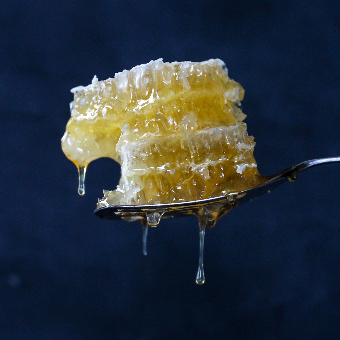 Frame Uncut Raw Comb Honey (380g net)